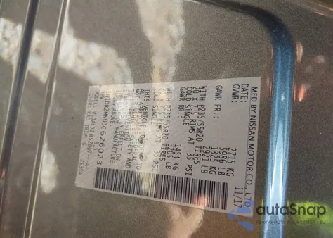 2018 Nissan Pathfinder Platinum z USA, uszkodzony, nr VIN 5N1DR2MN0JC626023